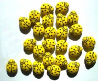 25 14mm Opaque Yellow Glass Ladybug Beads